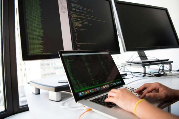 蘇州協(xié)朗精密機(jī)械取得異形鈑金件焊接立體定位裝置專(zhuān)利，便于快速對(duì)異形鈑金件本體進(jìn)行定位:鈑金